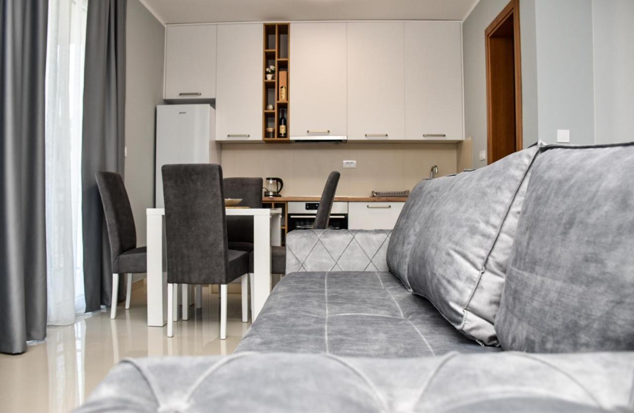 Apartments Sisevic Budva Luaran gambar