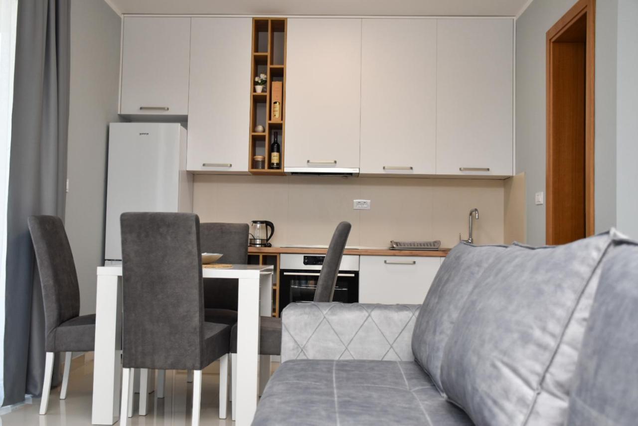 Apartments Sisevic Budva Luaran gambar