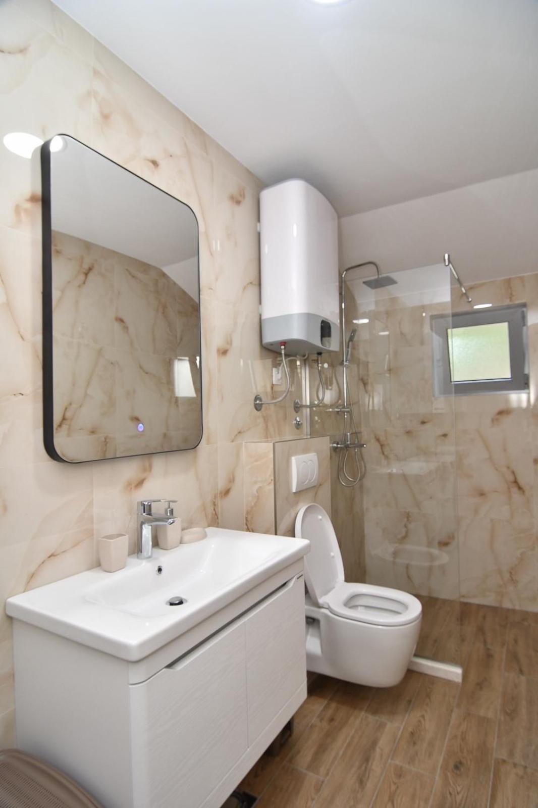 Apartments Sisevic Budva Luaran gambar